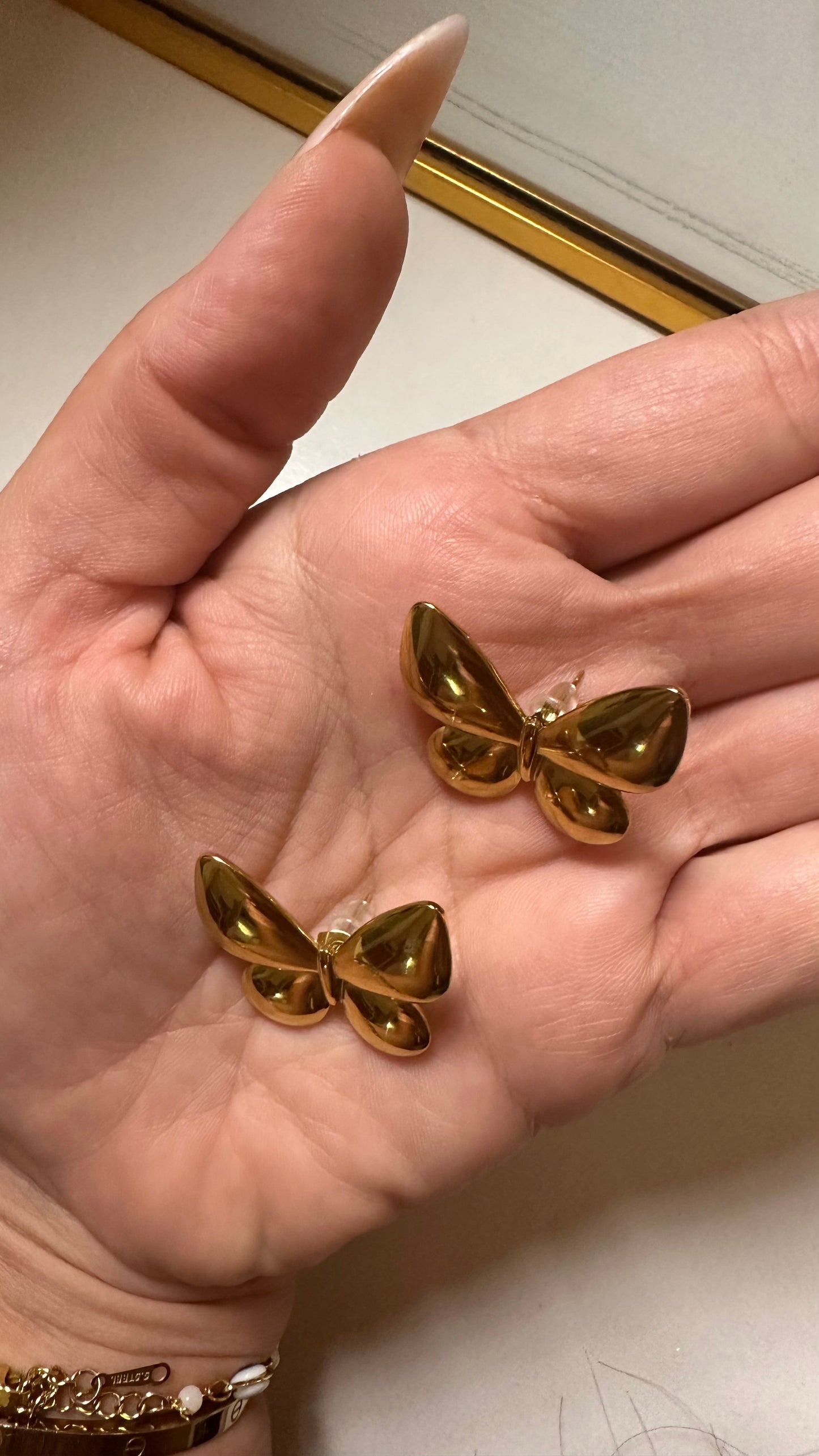 Viral butterfly earrings