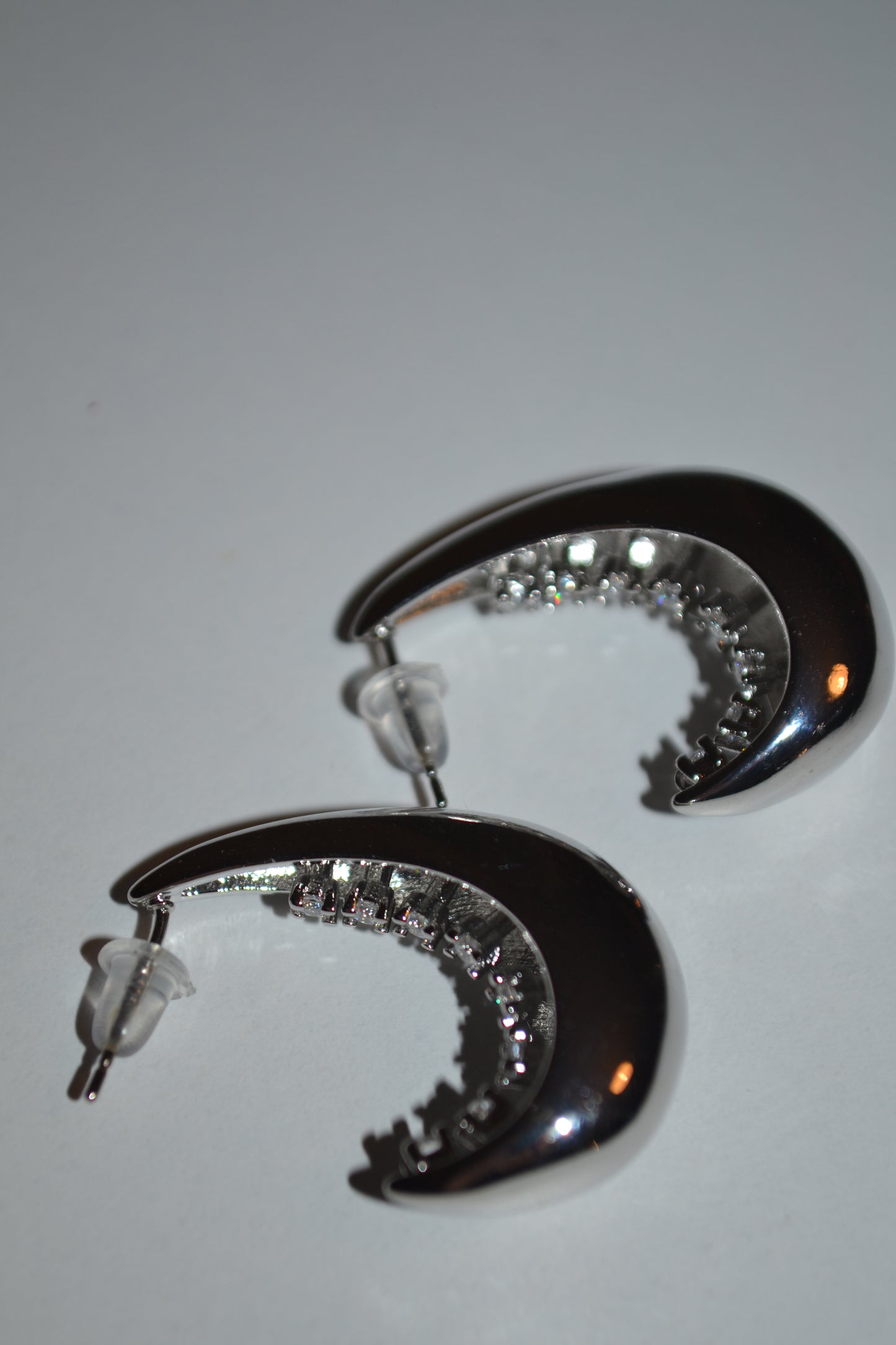 Half moon earrings with strass